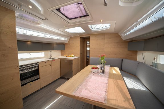 Image of Giovannina yacht #12