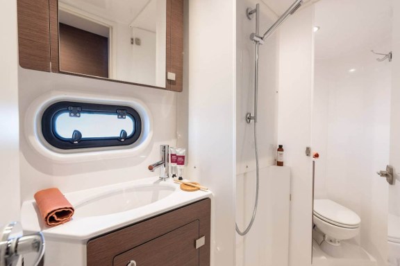 Image of Lizzy yacht #14