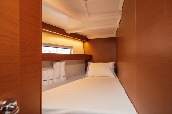 Image of White Rabbit yacht #20