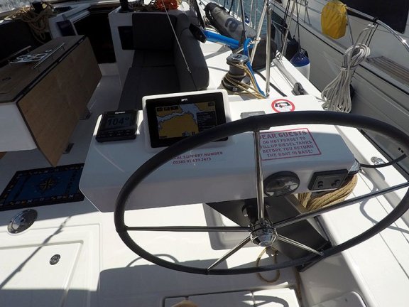 Image of Ljubov yacht #6