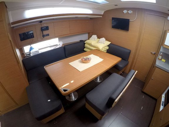 Image of Ljubov yacht #13