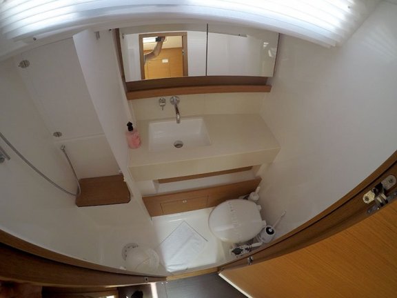 Image of Ljubov yacht #21