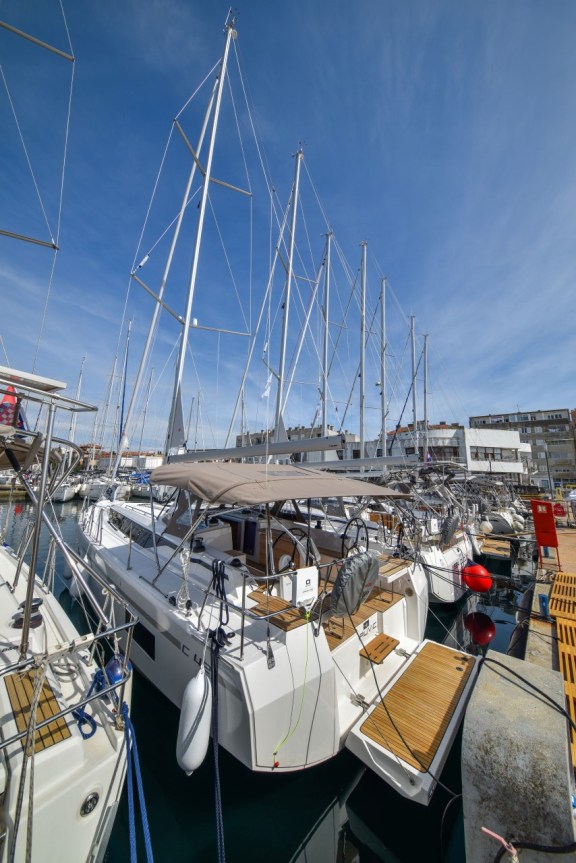 Image of Mauvic yacht #3