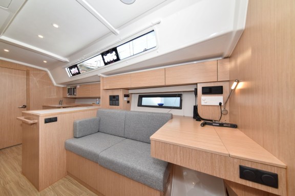 Image of Mauvic yacht #20