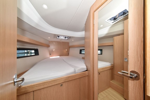 Image of Mauvic yacht #22