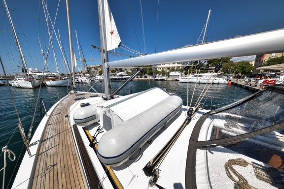 Image of La Familia yacht #8