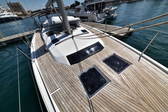 Image of La Familia yacht #9