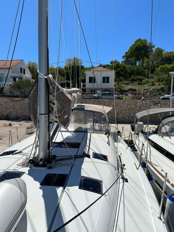 Image of Izzy yacht #9