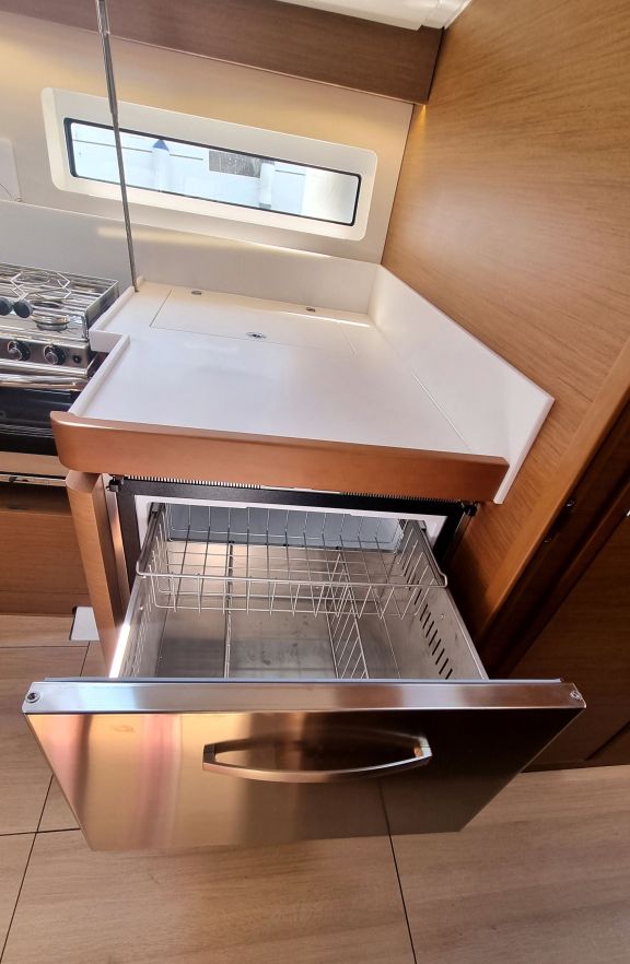 Image of Izzy yacht #23