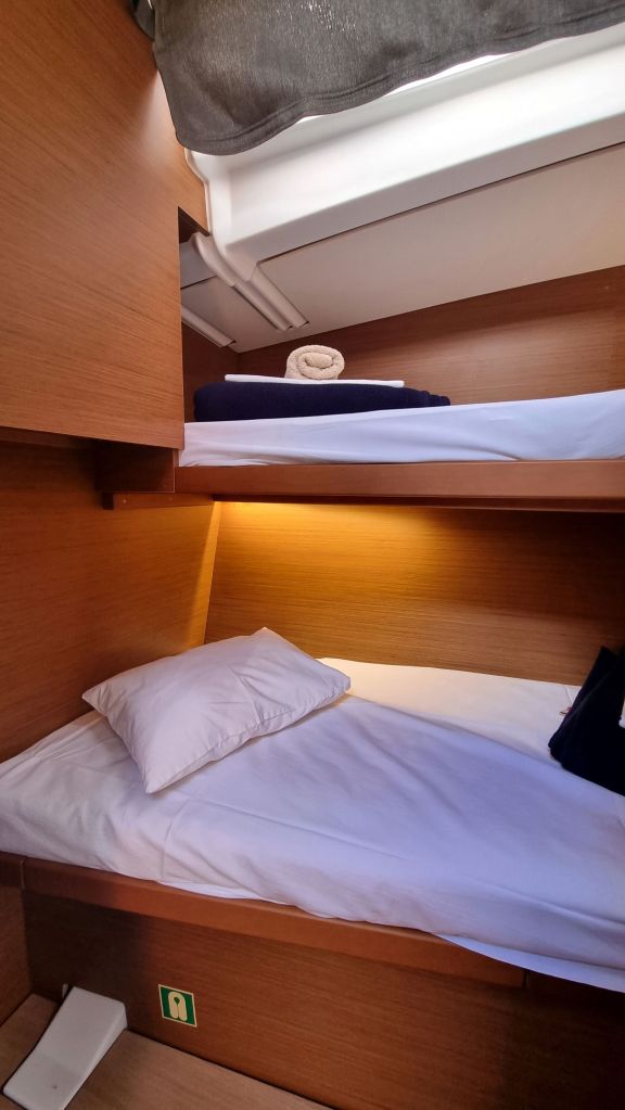 Image of Izzy yacht #38