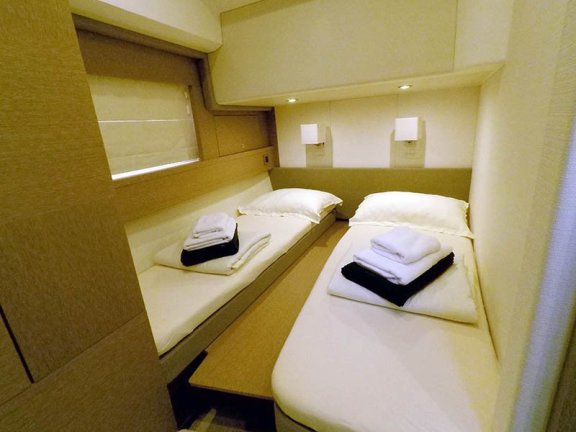 Image of Jana yacht #31