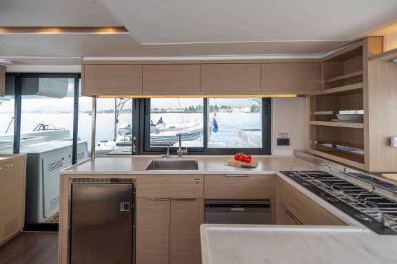 Image of Summer Magic yacht #15