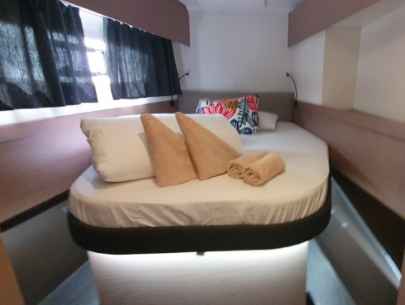 Image of Crazy Diamond yacht #15