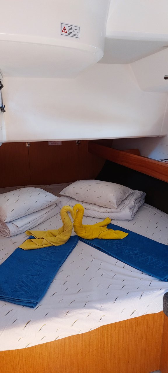 Image of Sunny Point yacht #13