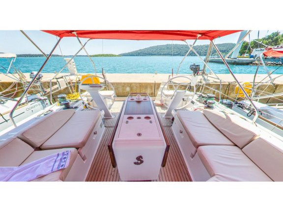 Image of South Point yacht #8