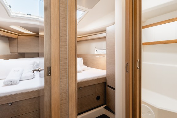 Image of Big Blue yacht #24