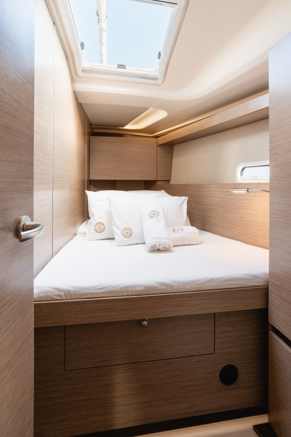 Image of Big Blue yacht #26