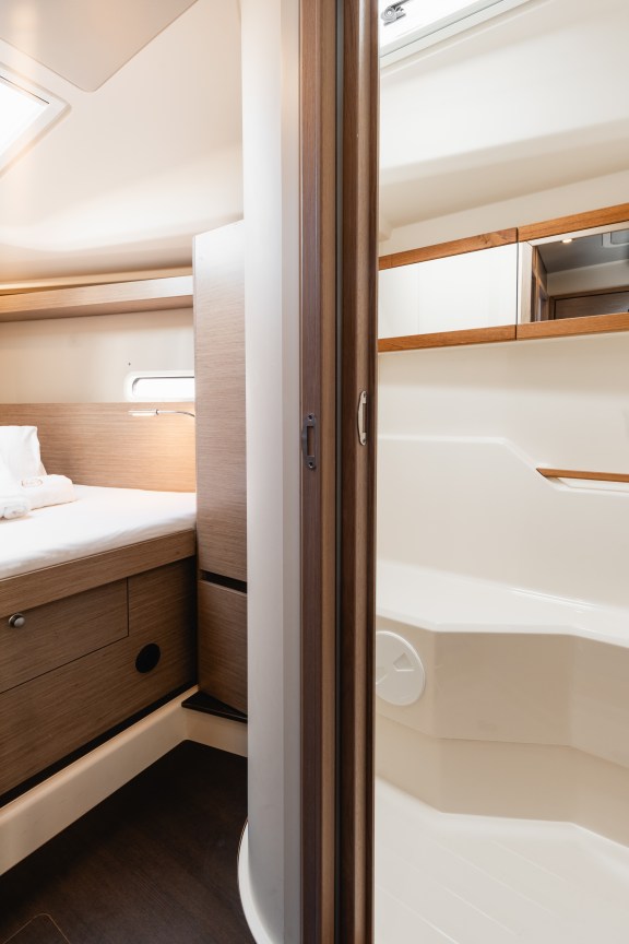 Image of Big Blue yacht #27