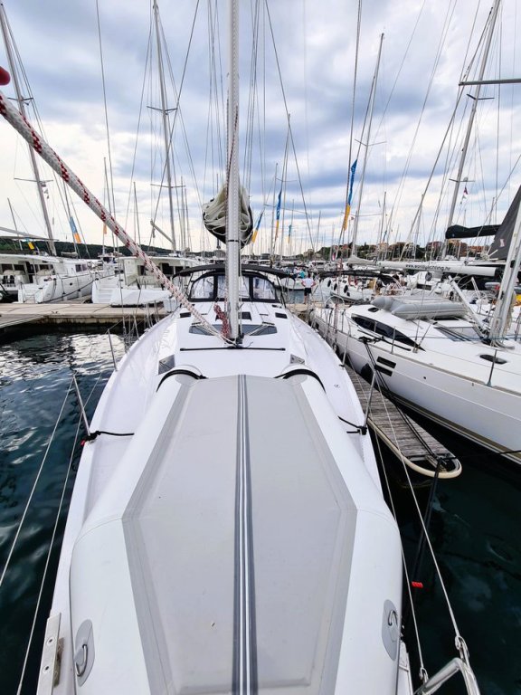 Image of First Edition yacht #6