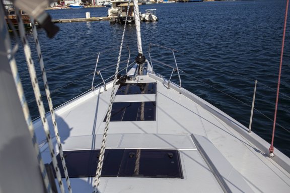 Image of White Pearl yacht #5
