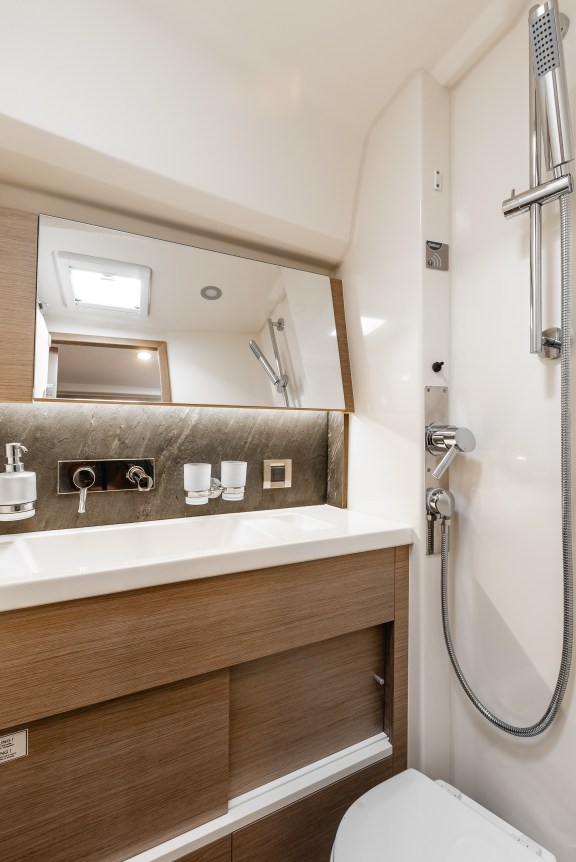 Image of Ladies G yacht #13