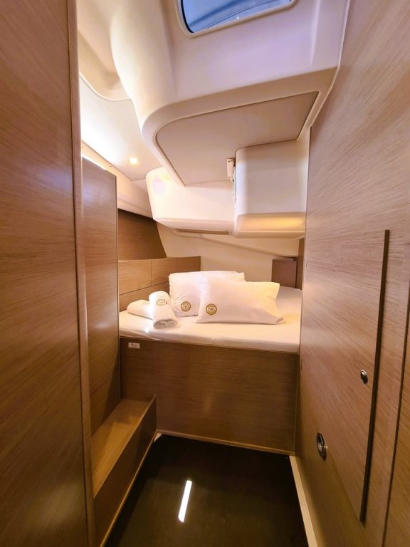 Image of Adriatiq Scum yacht #18