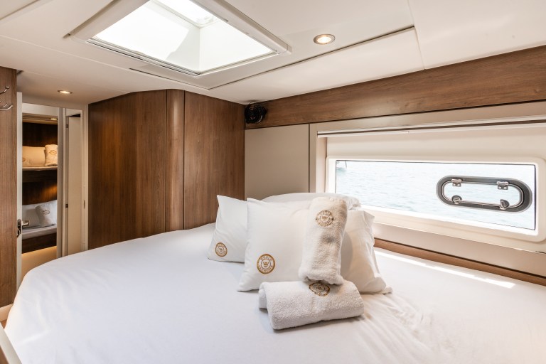 Image of Optimus yacht #19