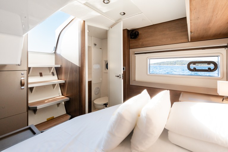 Image of Optimus yacht #21