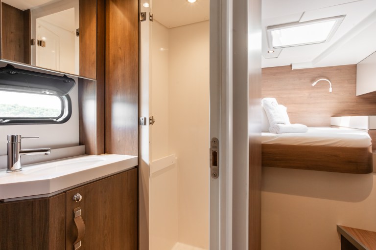 Image of Optimus yacht #24