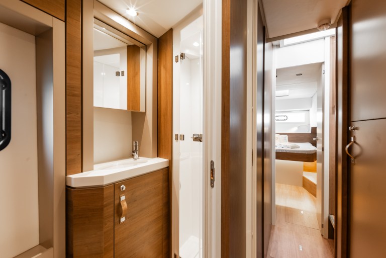 Image of Optimus yacht #25