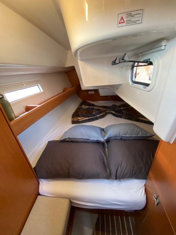 Image of Luna 2 yacht #11