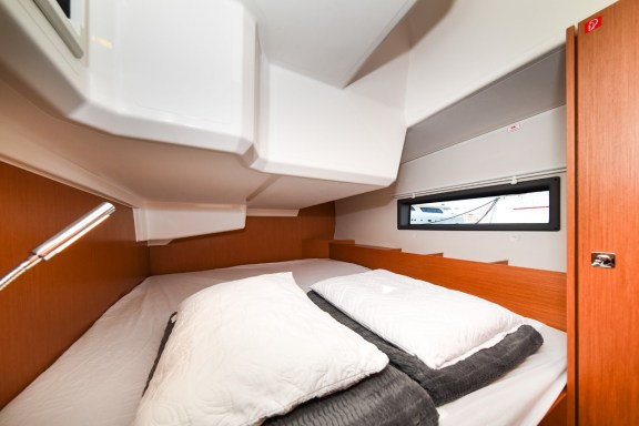 Image of Dna yacht #33