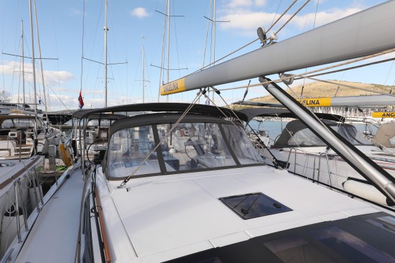Image of Icarus yacht #5