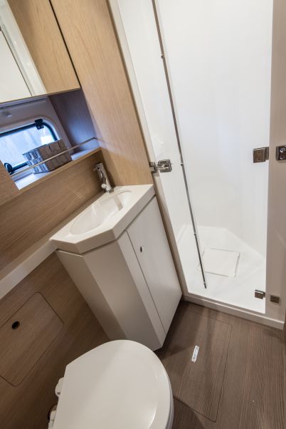 Image of FIRST CLASS yacht #11