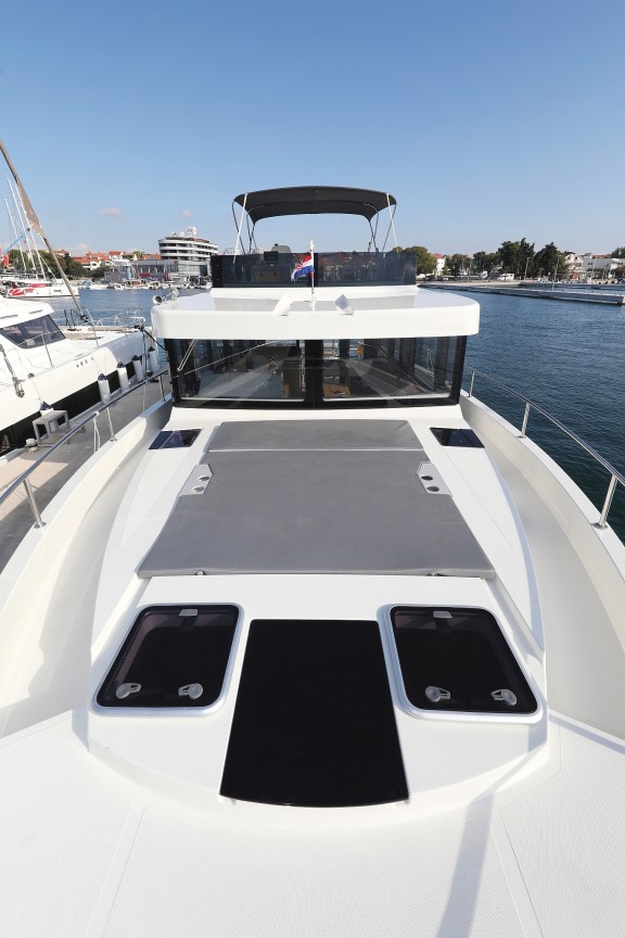 Image of Iggy yacht #11