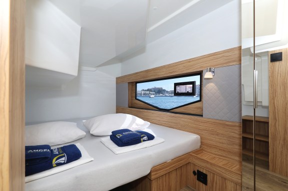 Image of Iggy yacht #28