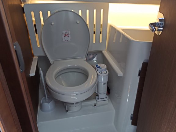 Image of Surprise yacht #17