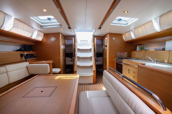 Image of Ana B. yacht #24