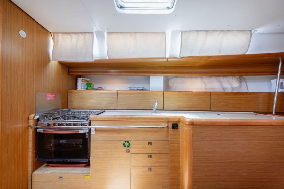 Image of Ana B. yacht #28