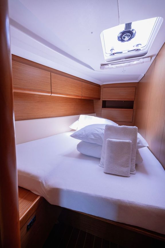 Image of Ana B. yacht #32