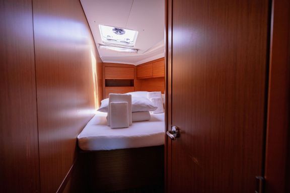 Image of Ana B. yacht #33