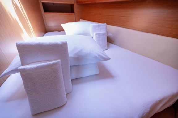 Image of Ana B. yacht #38