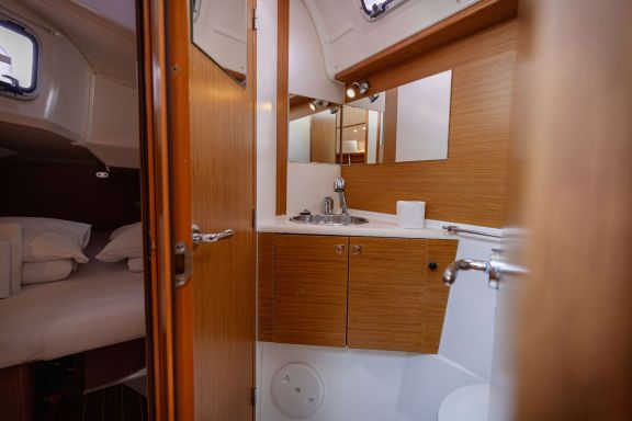 Image of Ana B. yacht #44