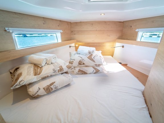 Image of Trinity yacht #27