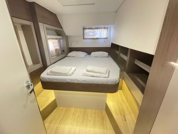 Image of Sail Aquarius yacht #19