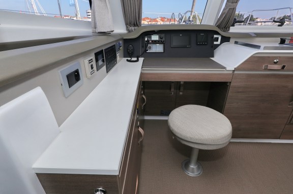 Image of Ocean Office yacht #42