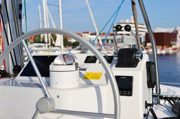 Image of Ocean Office yacht #45