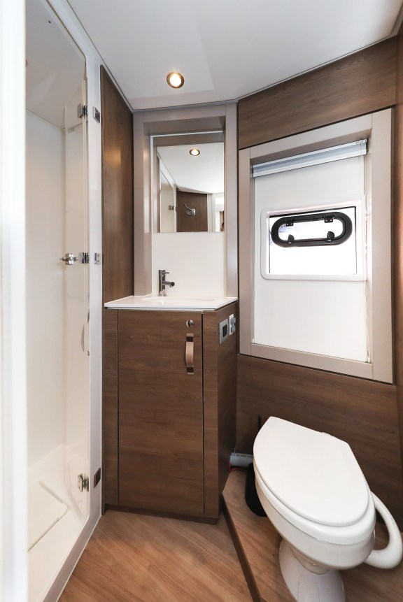 Image of Calypso yacht #38