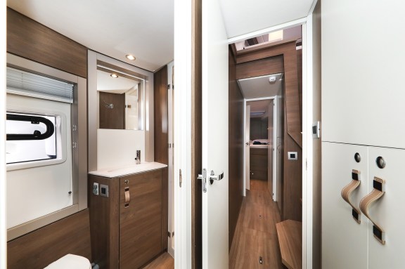 Image of Calypso yacht #40