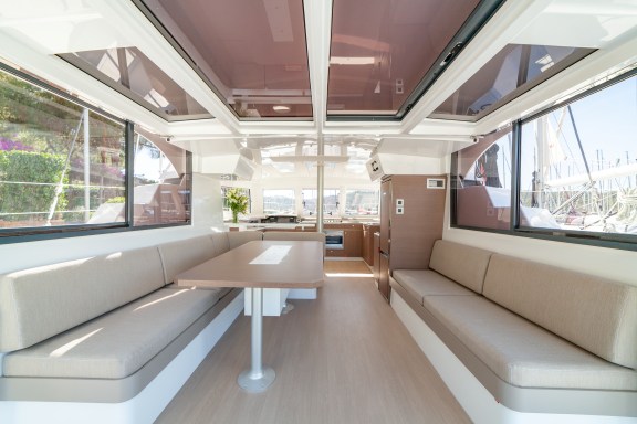 Image of Sail Solaris yacht #13